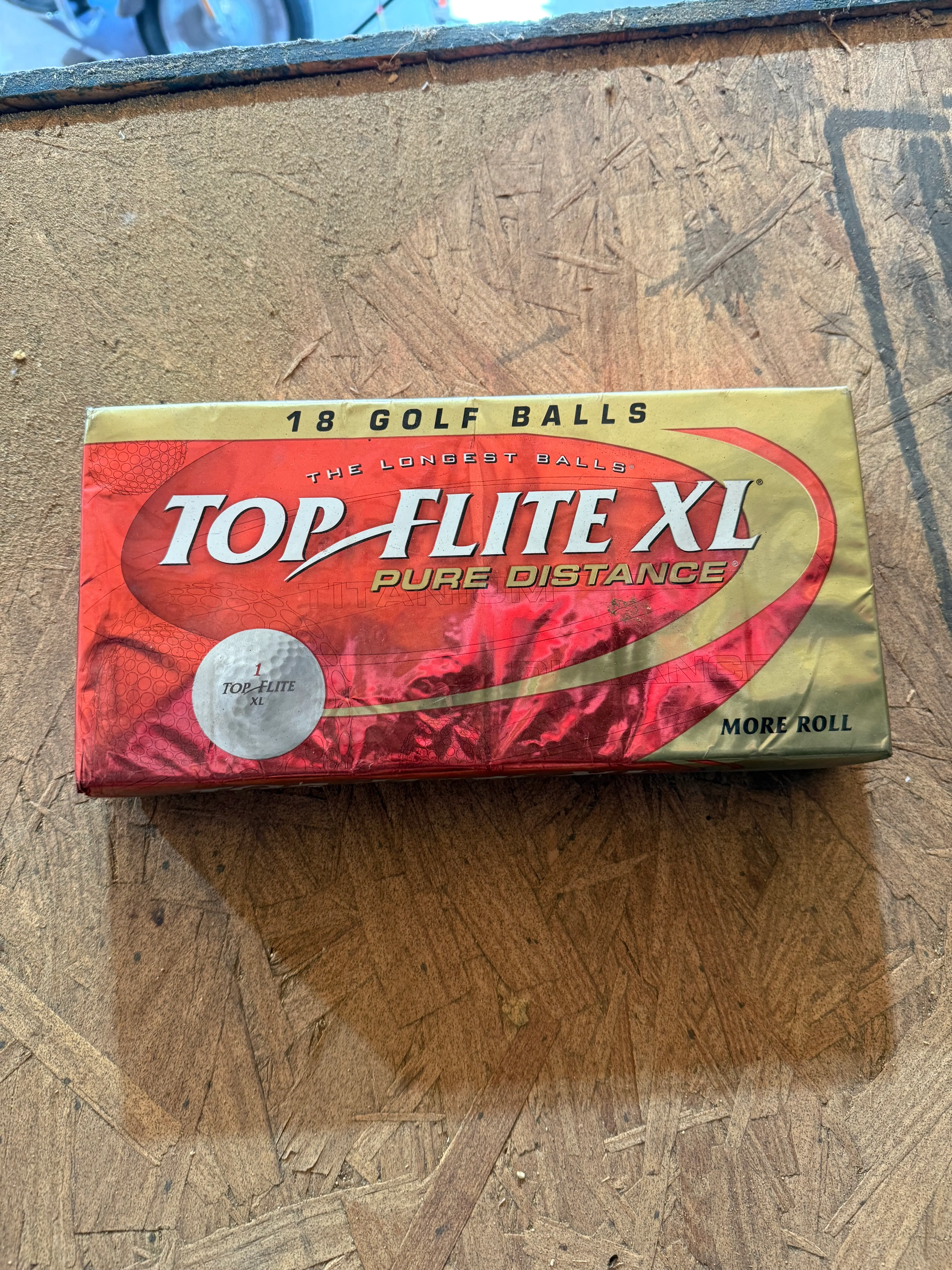 New Sealed Top-Flite XL Pure Distance Golf Balls - 18 Pack